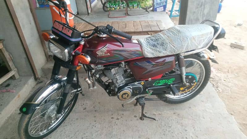 iam selling my honda cg125 2