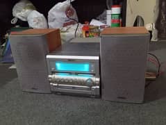 Victor amplifier mini hifi with Sony Speaker