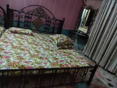 bed dressing set Avalible only 30000