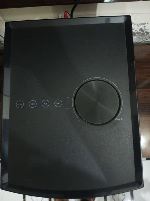 selling panasonic speakers 1