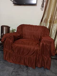 3 seater sofaa for sale 0