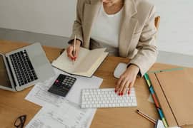 Female Accountant Required for office work