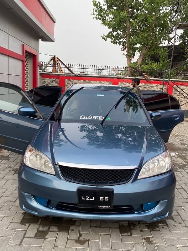 Honda Civic Oriel 2005 4