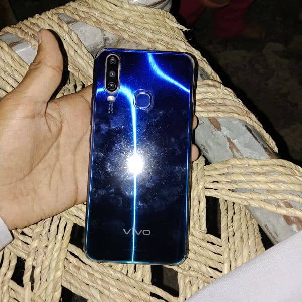 vivo y15 4/64 full box 1