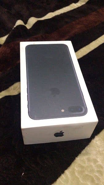 Iphone 7 plus pata proved>32 GB. 03174450826 1