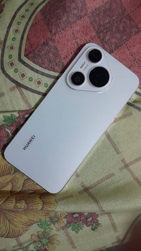 Huawei Pura 70 1