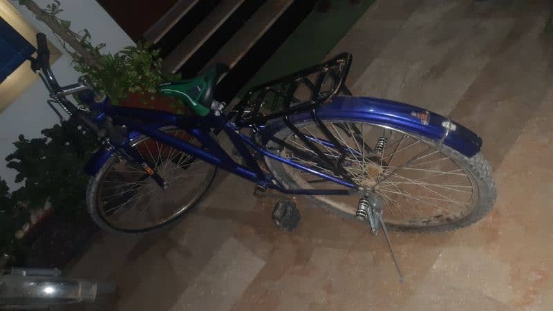 Blue color well condition cycle no rust on cycle body 2