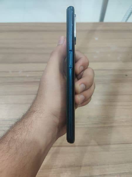 Oppo A52 1