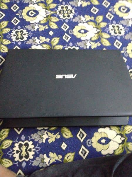 Asus laptop All oka 1