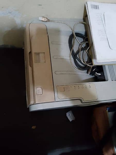 HP laser jet P2035n 2