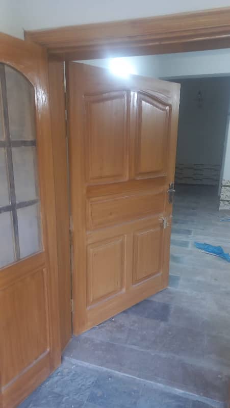 Double Unit House For Sale In Lower Jinnahabad 4