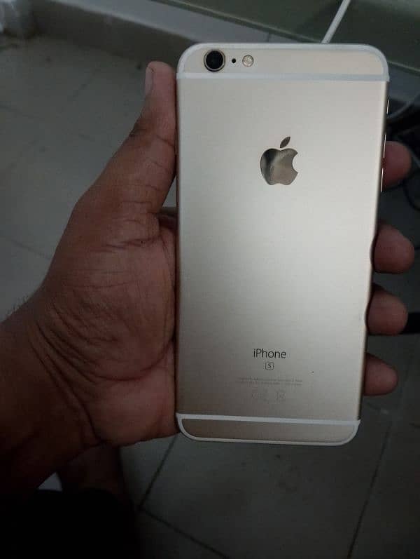 Apple iPhone 6s Plus 1