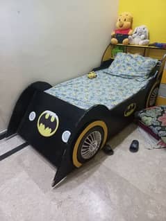 Betmen Bed in excellent condition without metres