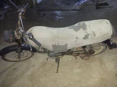 Hero70 model 2005 karachi Namber Urgent sale