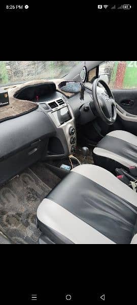 Toyota Vitz 2007 7