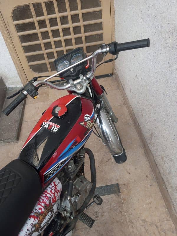 Honda 125 18 model all ok ha koi masla ni . 5