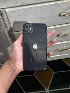 IPHONE 11 84% HEALTH CONDITION 10/8.5