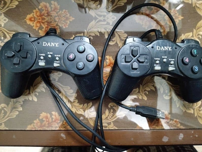 Original Dany dual Game controllers 0