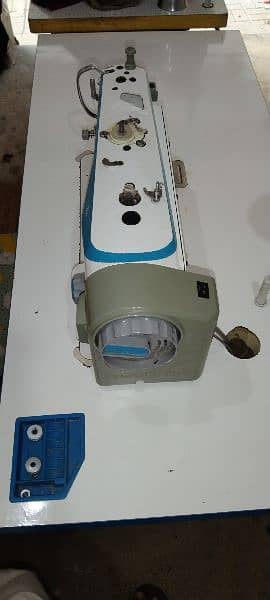 jake F4 sewing machine for sale argent 2