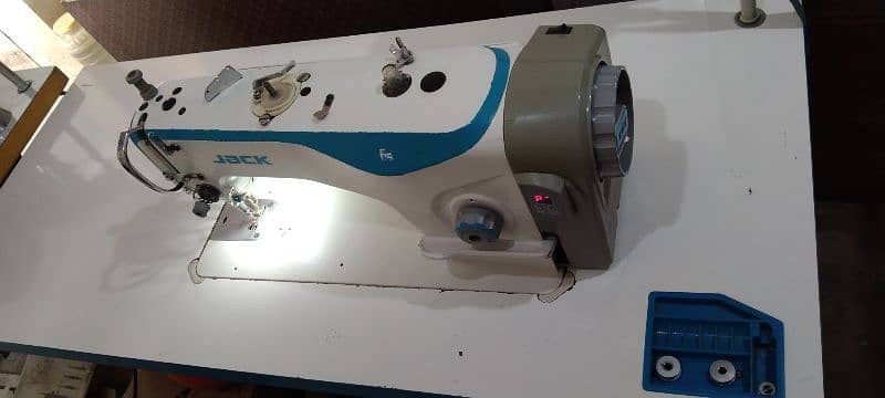 jake F4 sewing machine for sale argent 5