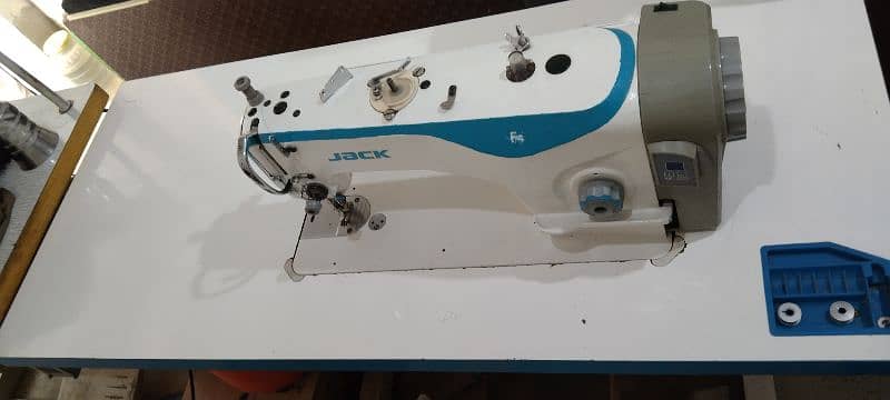 jake F4 sewing machine for sale argent 10