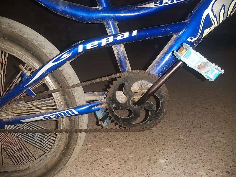 PAKISTAN BMX USED CONDITION RESPONSIBLE PRICE 2