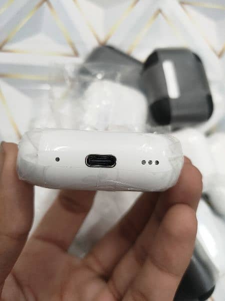 Airpod pro 2 2nd Generation 3