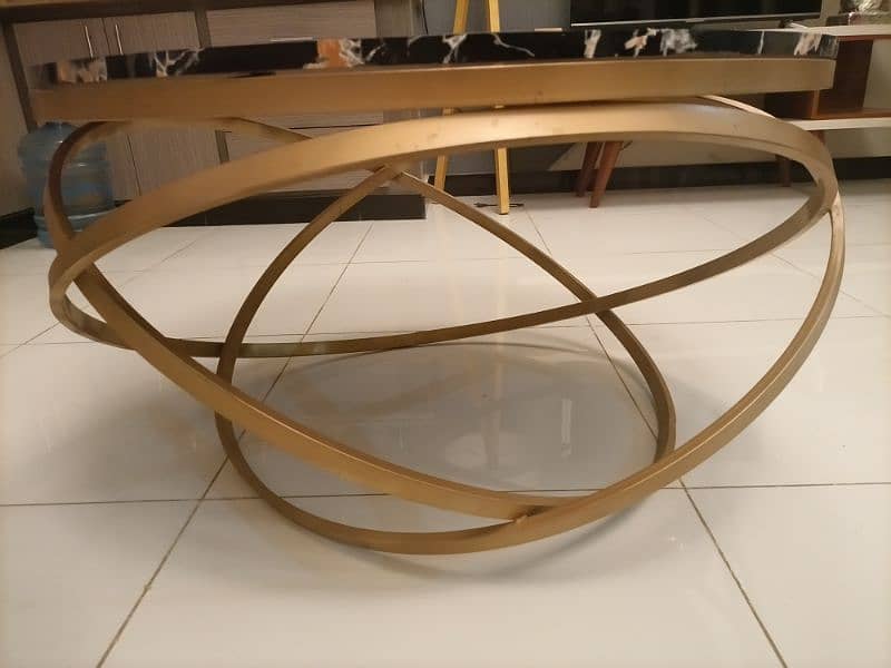 modern center table (metal and patex wood ) 3