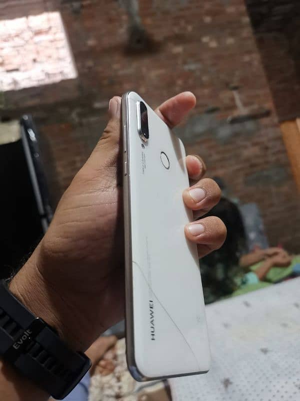 HUAWEI P30 lite 6.128 3