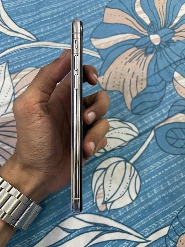 iphone x 256 GB PTA APPROVED 1