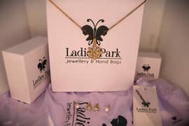 Ladies Park Jewellery and Handbags