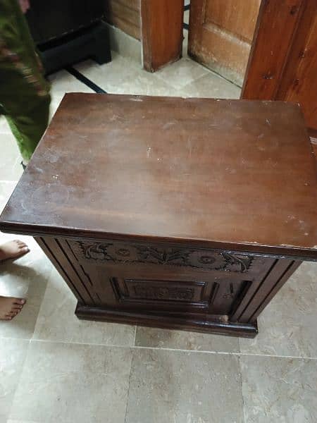 Wooden Bed with Dressing Table and Side Tables 0