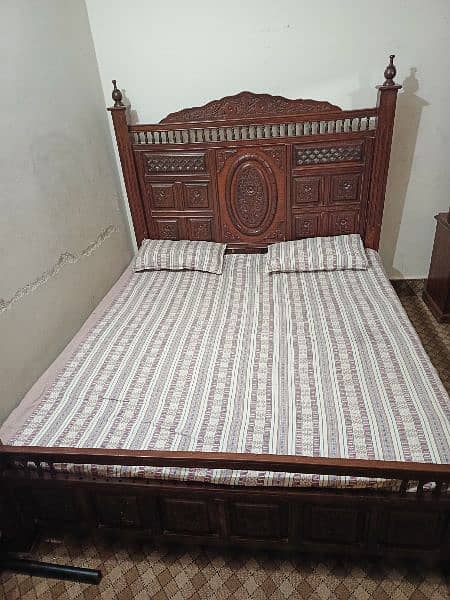 Wooden Bed with Dressing Table and Side Tables 6