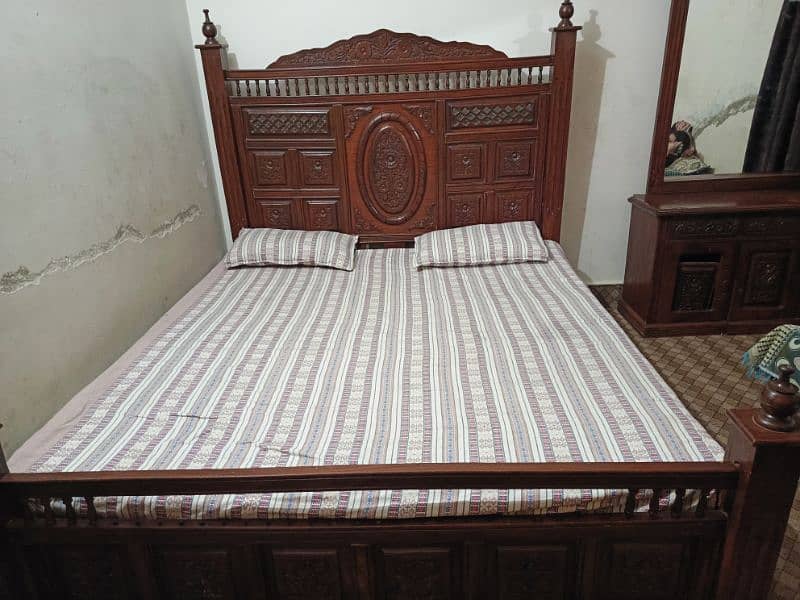 Wooden Bed with Dressing Table and Side Tables 8