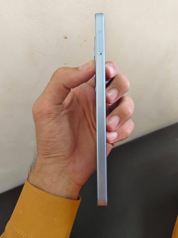 oppo reno 11 F 6