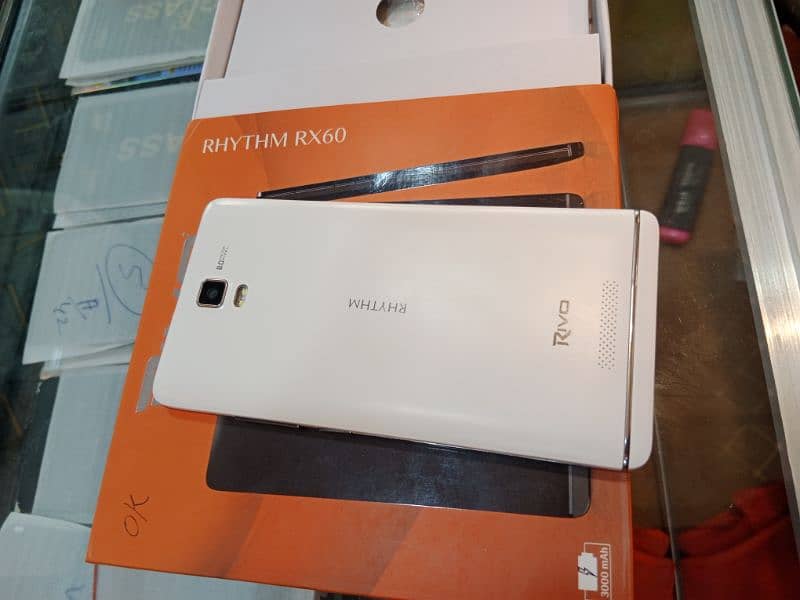 Rivo Mobile 1GB RAM 8GB memory 2