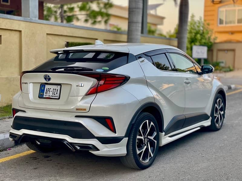 Toyota C-HR 2020 7