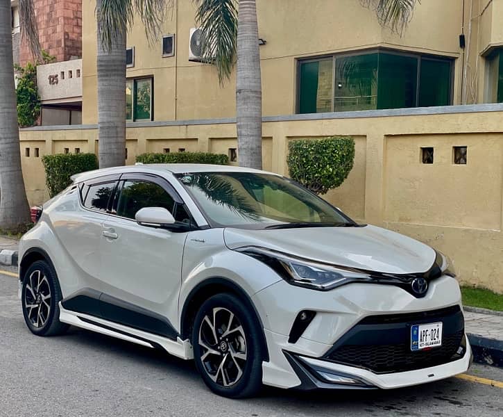 Toyota C-HR 2020 8