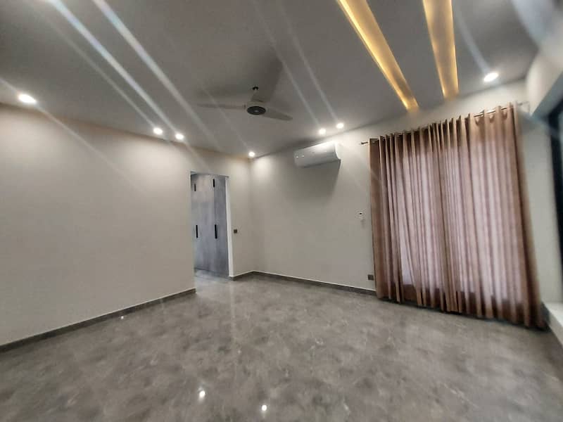 Beautiful Brand New House For Rent 19