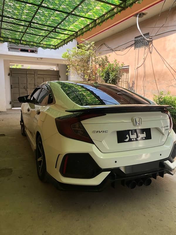 Honda Civic Oriel 2024 3