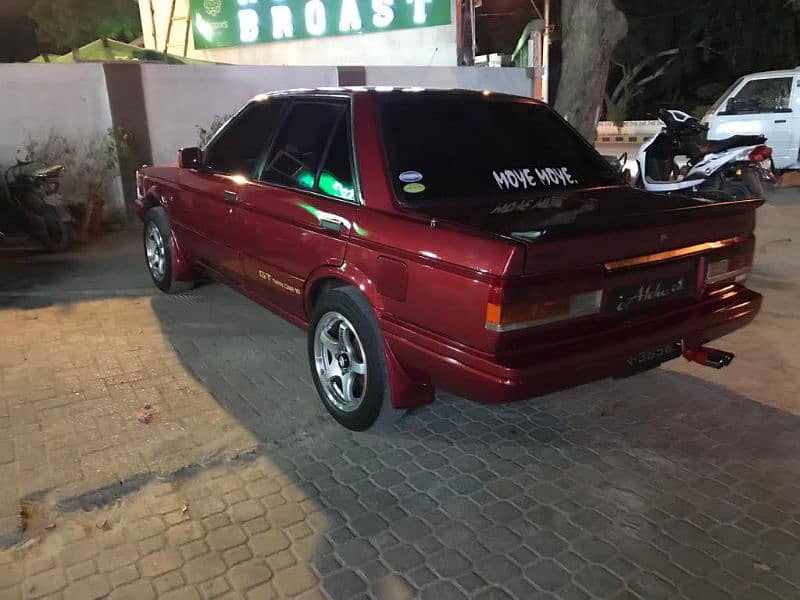 Nissan Sunny 1988 8