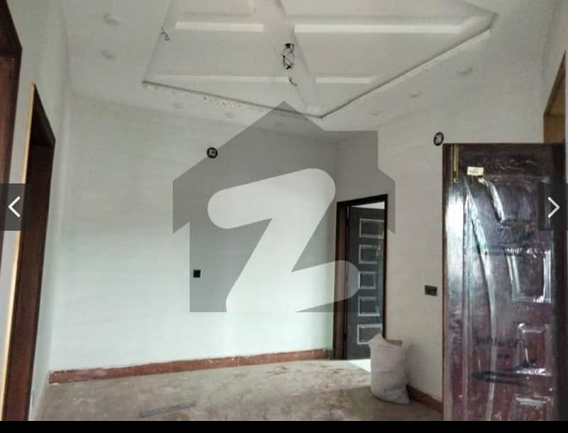 3 Marla double story Ghar For rent sheraz Town near ameer Chowk college road 4