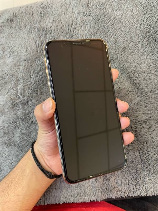 iphone XS Max 256gb PTA Aproved 1