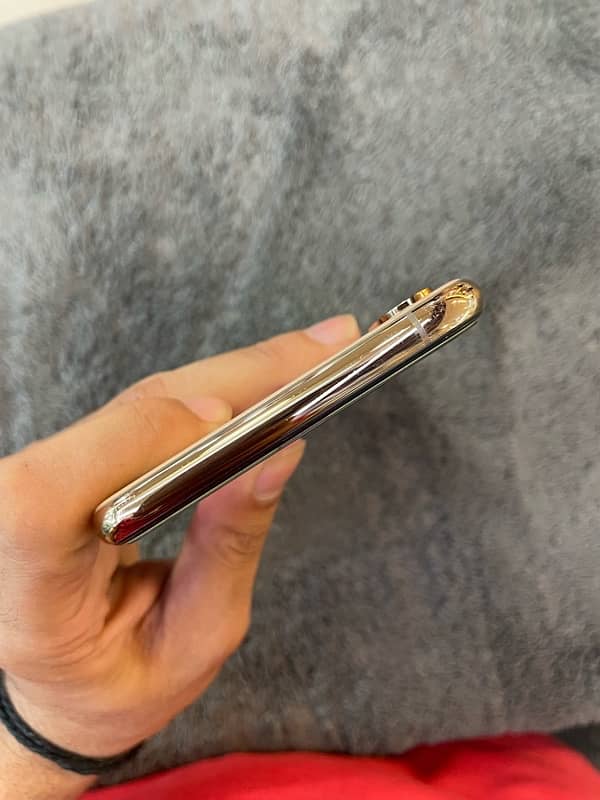 iphone XS Max 256gb PTA Aproved 3