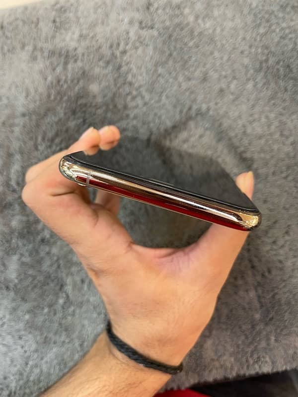 iphone XS Max 256gb PTA Aproved 7