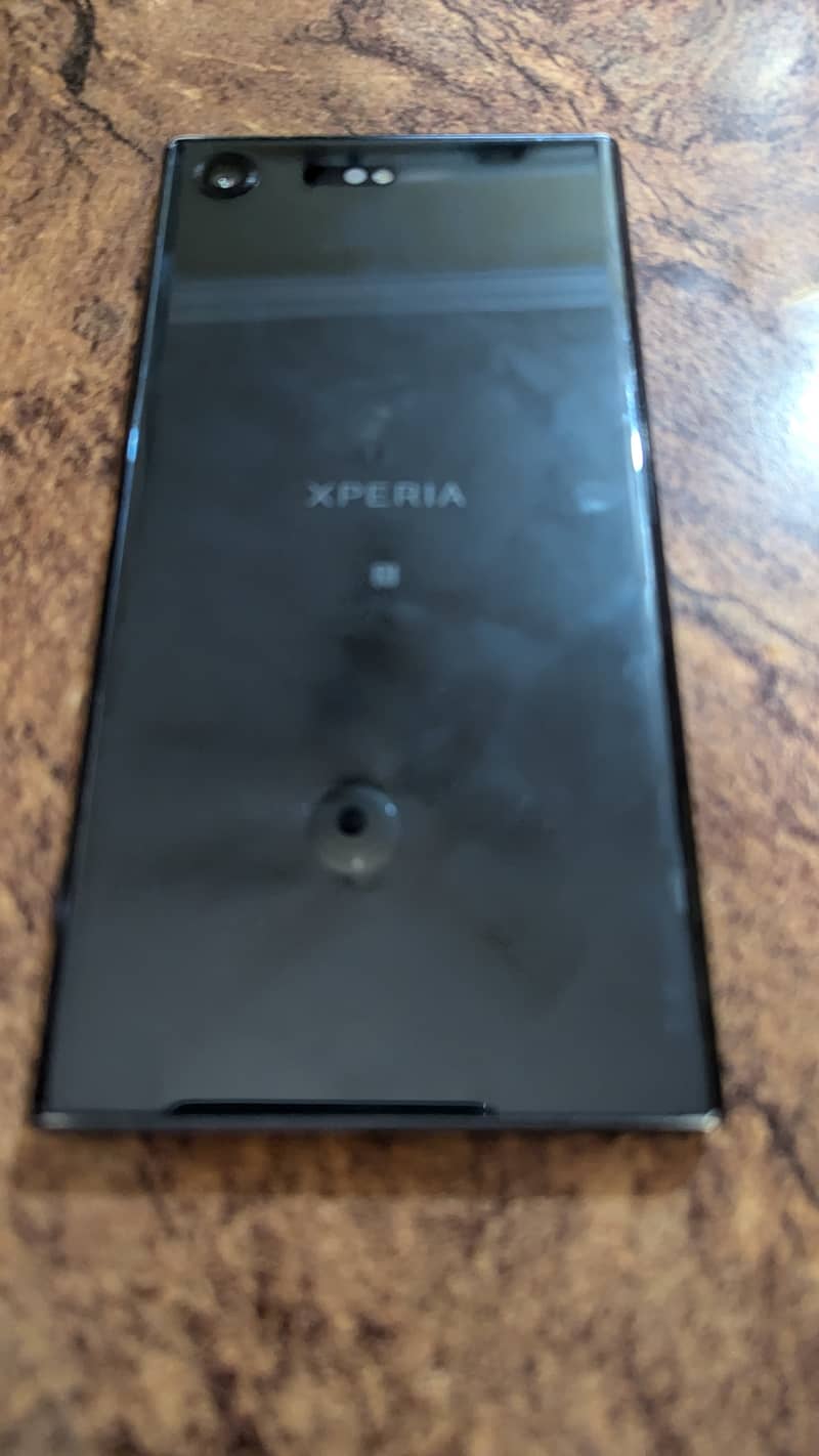 SONY XPERIA XZ PREMIUM 64/4GB EXCELLENT CONDITION 1