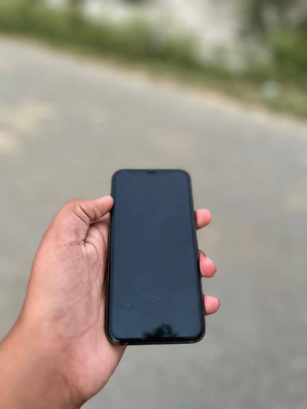 iphone 11pro 64gb 2