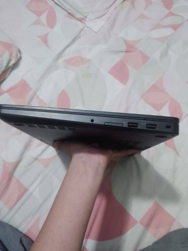 Dell laptop 10/10 condition no fault 3