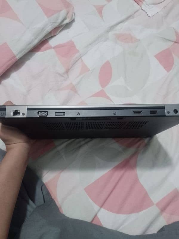 Dell laptop 10/10 condition no fault 4