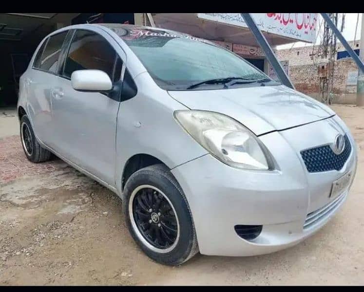 Toyota Vitz 2009 7